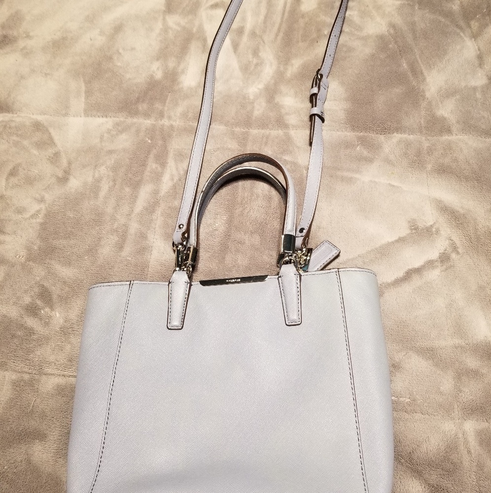 Cute Coach - Picture 6 of 6